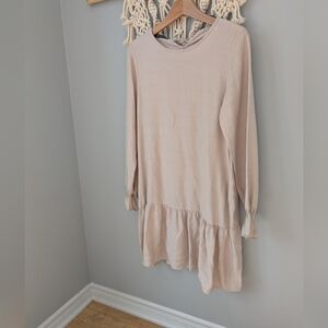 2/$20 Cute beige dress Midi Long Sleeve Small
